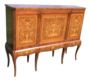 19th Century English Traditional Marquetry Dry Bar Cabinet