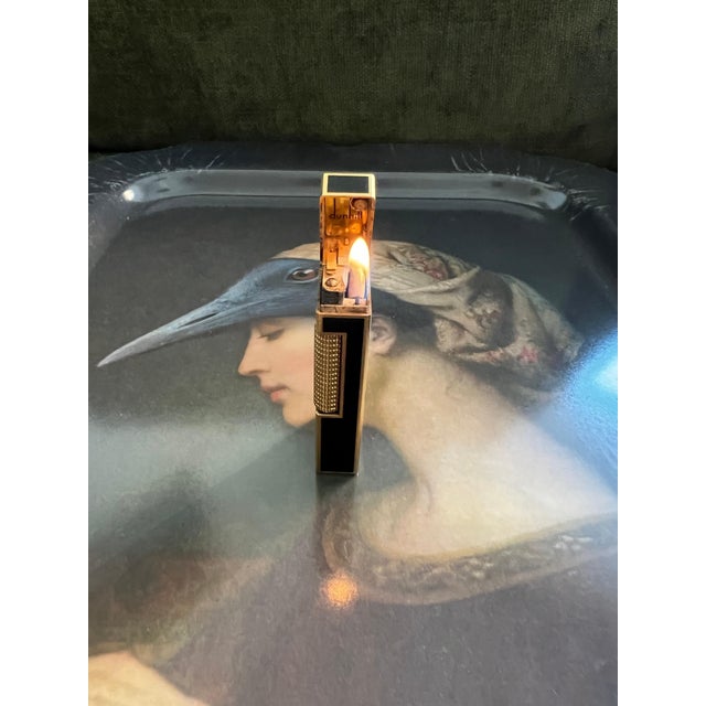 Dunhill Rare Iconic Vintage Dunhill Gold Plated and Black Lacquer Swiss Made Lighter For Sale - Image 4 of 10