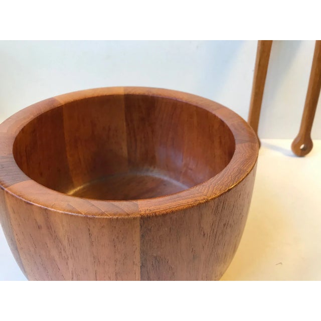 Danish Teak Salad Bowl and Servers Set by Richard Nissen for Nissen, 1960s, Set of 3 For Sale - Image 6 of 11