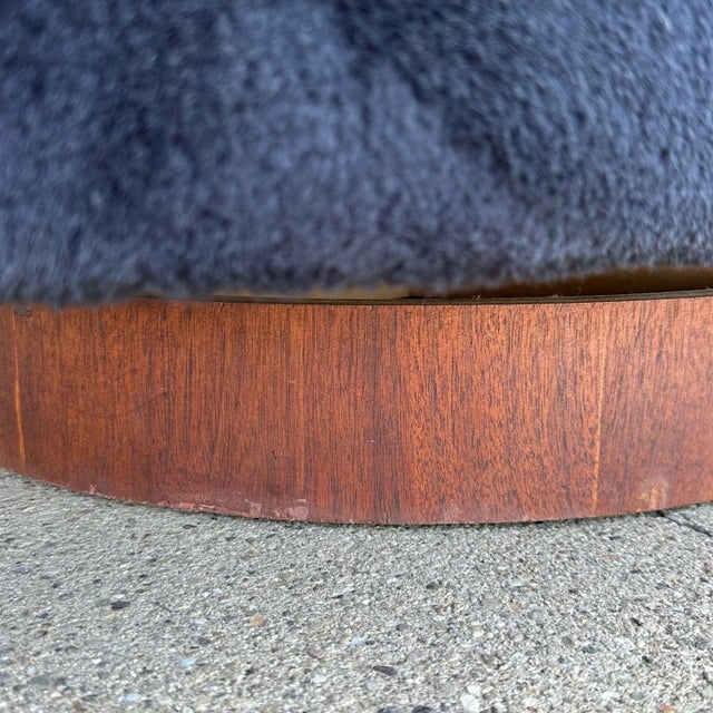 Adrian Pearsall for Craft Associates Tall Back Swivel Lounge Chair Mid-Century Modern For Sale - Image 10 of 10