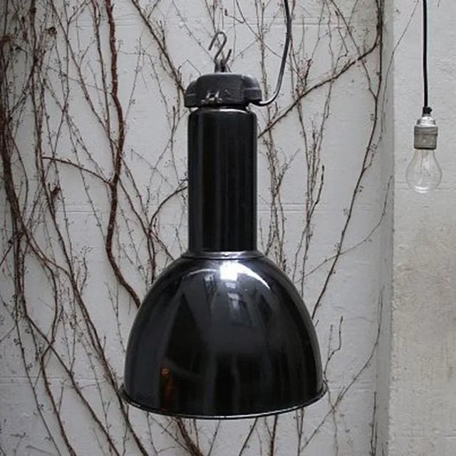Vintage Industrial Pendant Light in Black Enamel, 1930s For Sale - Image 4 of 6