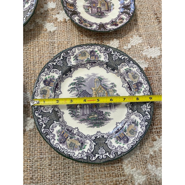 The product is a lot of Petrus Regout & Co. Maastricht Abbey dinner plates, platter plates, and dishes. These decorative...