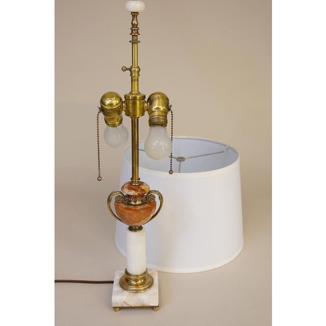 1930s French Depose Art Deco Neo Classic White/Salmon Onyx Marble Column & Urn Bronze Table Lamp For Sale - Image 9 of 9