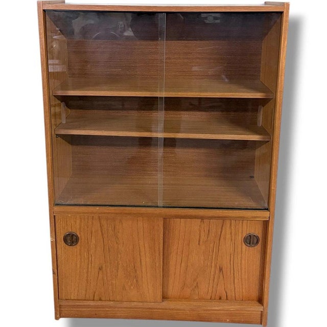 Wood Danish Sliding Glass Bookcase in Teak For Sale - Image 7 of 9