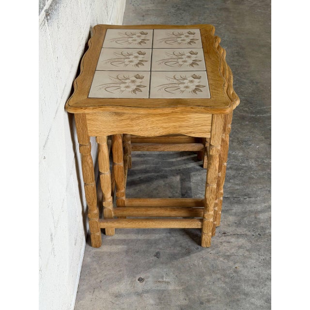 Oak Ceramic Tile-Top Nesting Tables Set of 3 Floral Spindle Legs Traditional Vintage For Sale - Image 10 of 11