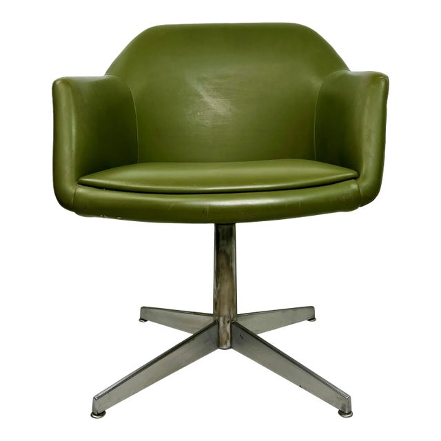 Vintage 1970's Green Steelcase Armchair For Sale