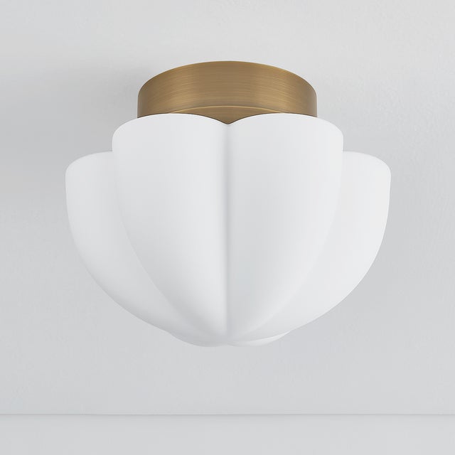 Contemporary Hudson Valley Lighting Seabrook 15 in. 1 Light Flush Mount in Historic Bronze Finish For Sale - Image 3 of 6