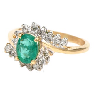 10KYW Emerald(0.81) & Diamond(0.24) Ring, size 6.25 For Sale