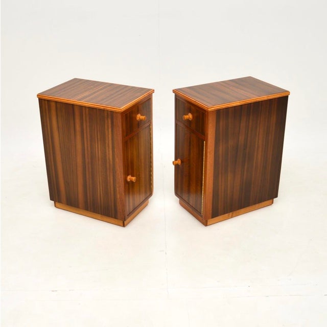 Mid-Century Modern Vintage Walnut Bedside Tables by Neil Morris, 1950s, Set of 2 For Sale - Image 3 of 11