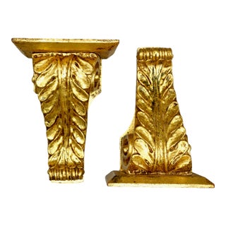 Italian Acanthus Leaves Gilt Wall Brackets Shelves, a Pair For Sale