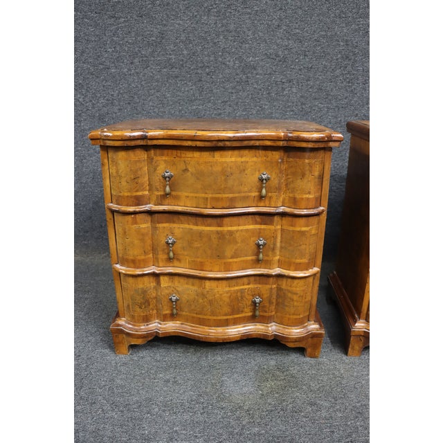 Pair of Trouvailles Burl Walnut French Nightstands For Sale - Image 12 of 13