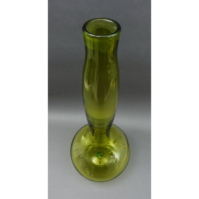 Blenko 2005 Signed Monumental Olive Green Art Glass Genie Bottle Decanter For Sale In Miami - Image 6 of 9