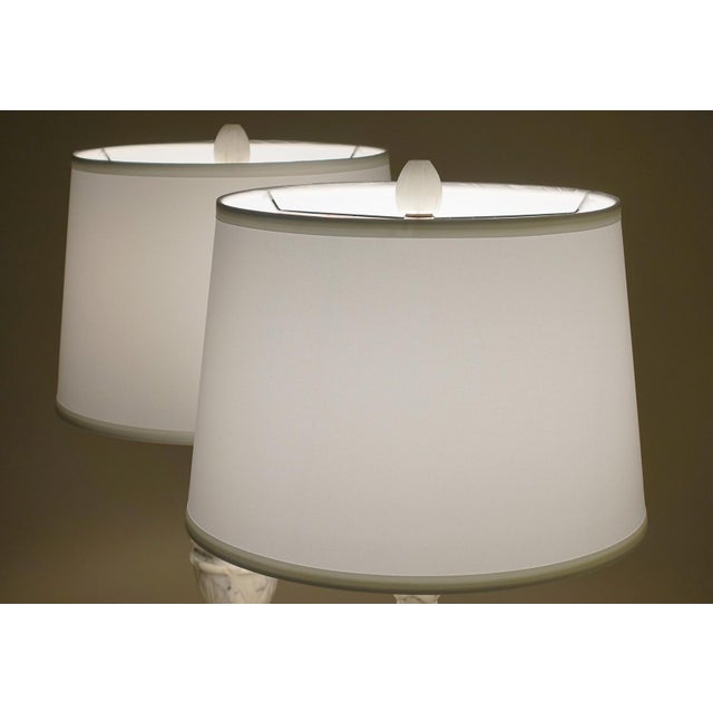 1940s Neoclassic Art Deco Empire Regency Modern Carrara Marble Urn Style Table Lamps For Sale - Image 10 of 12
