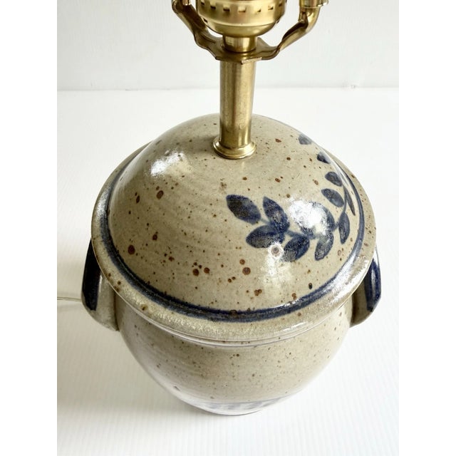 Vintage 1988 Signed Pottery Crock Table Lamp, Cobalt Blue Leaves & Details With Ear Handles For Sale In Cleveland - Image 6 of 18