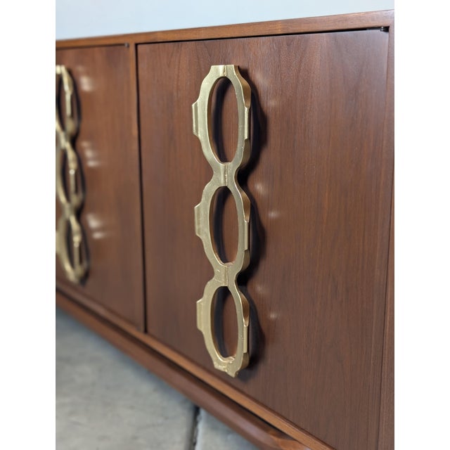 Wood Mid Century Modern Walnut Buffet / Sideboard by Cal Mode, American, c.1960s For Sale - Image 7 of 16