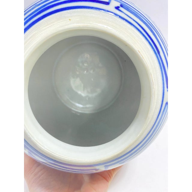 Ceramic 1960s Blue & White Double Happiness Porcelain Ginger Jar With Lid - Chinese Chinoiserie For Sale - Image 7 of 11