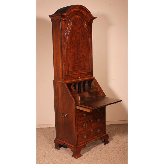 Small Secretaire in Burl Walnut with Dome, 18th Century For Sale - Image 10 of 13