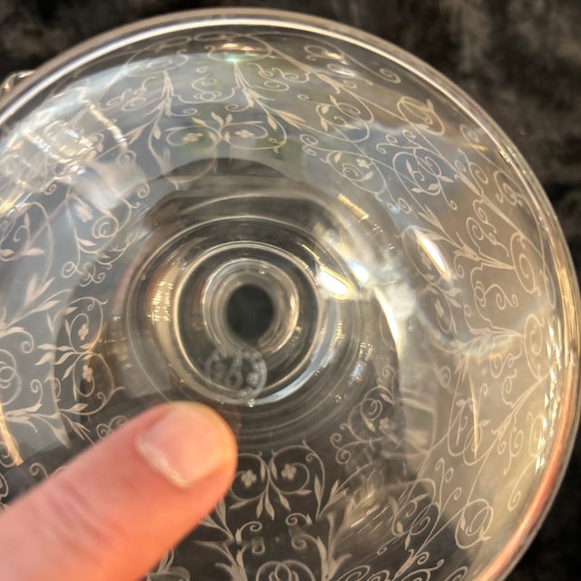 Baccarat Baccarat Antique 1930s Crystal Lulli Pattern Art Deco Decanter and 5 Cups, Set of 6 Pieces Signed and Marked For Sale - Image 4 of 9