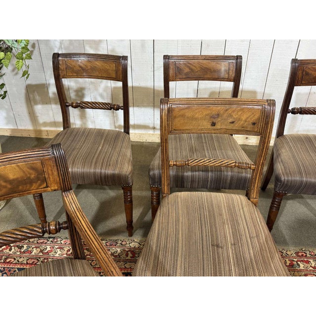 Wood 19th Century English Chairs and Armchairs Set in Mahogany, Set of 6 For Sale - Image 7 of 14