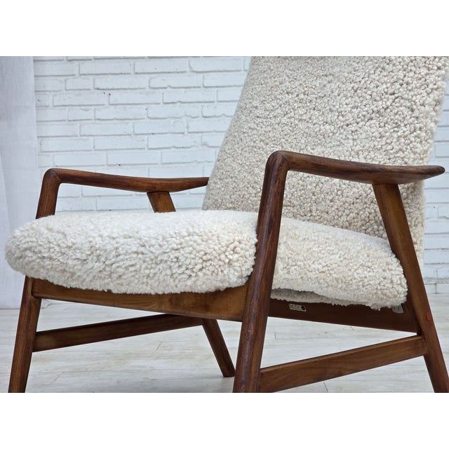 Danish Sheepskin Lounge Chair by Alf Svensson for Fritz Hansen, 1960s For Sale - Image 15 of 18