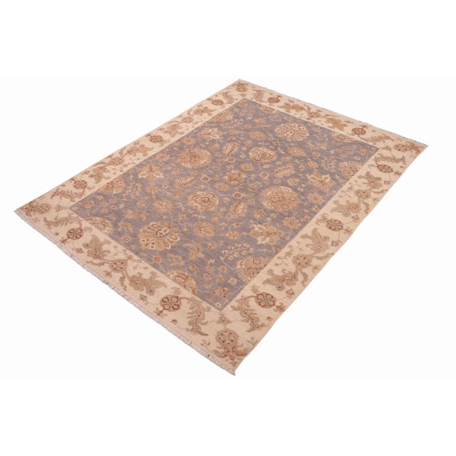 1990s Shabby Chic Ziegler Grey Beige Hand-Knotted Wool Rug - 5'8'' X 9'0'' For Sale - Image 4 of 8