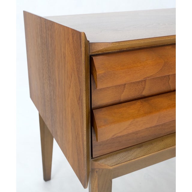 Pair Two Drawers Walnut Mid-Century Modern End Side Night Stands Tables Mint! For Sale - Image 15 of 17