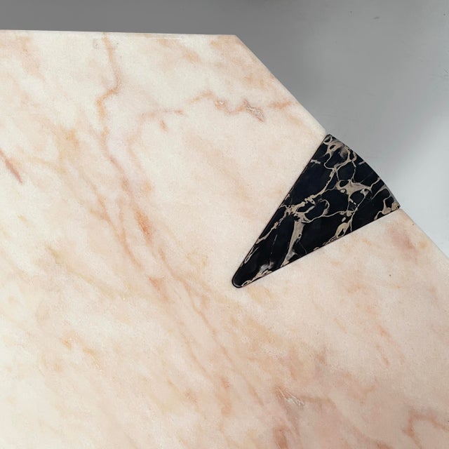 1980s Italian Modern Wall Console or Desk in Black Marquina and Pink Portogallo Marble, 1980s For Sale - Image 5 of 18