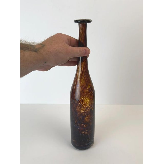 Mdina Glass Bottle Vase in Amber Tortoiseshell by Michael Harris, 1970s For Sale - Image 6 of 10
