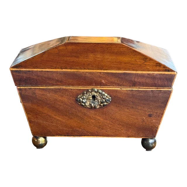 19th Century Small Mahogany Tea Caddy For Sale