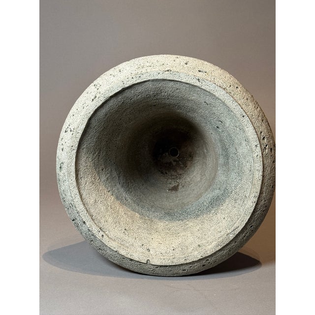 20th Century English Jardiniere Cast Stone Urn Planter For Sale In Los Angeles - Image 6 of 7