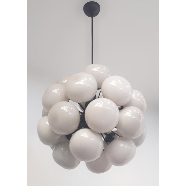 Fabio Ltd 21st Century Ventiquattro Black Powder Coat Cream Pebble Murano Sputnik Chandelier by Fabio LTD For Sale - Image 4 of 6
