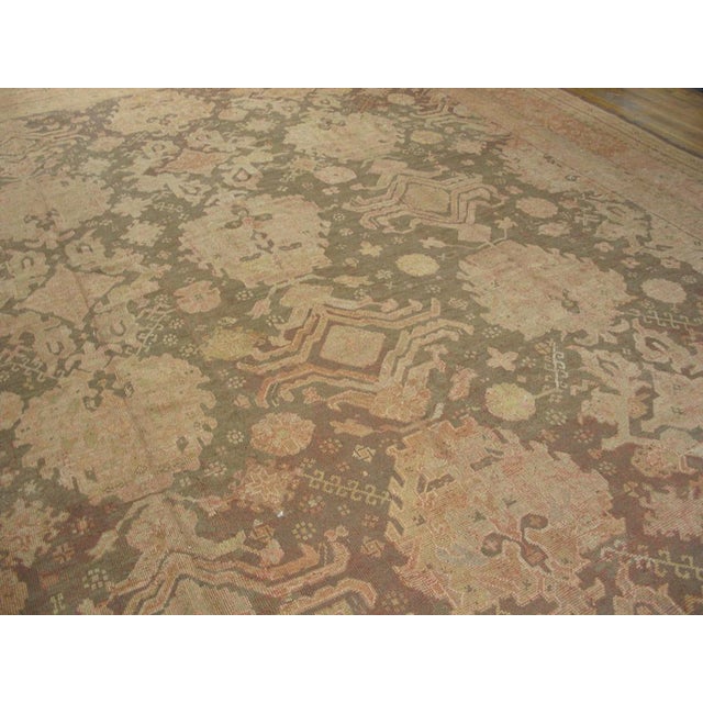 1930s Tan Taupe Geometric Antique Turkish Decorative Oushak Rug 16' X 21'6" Handknotted Wool Carpet For Sale In New York - Image 6 of 7
