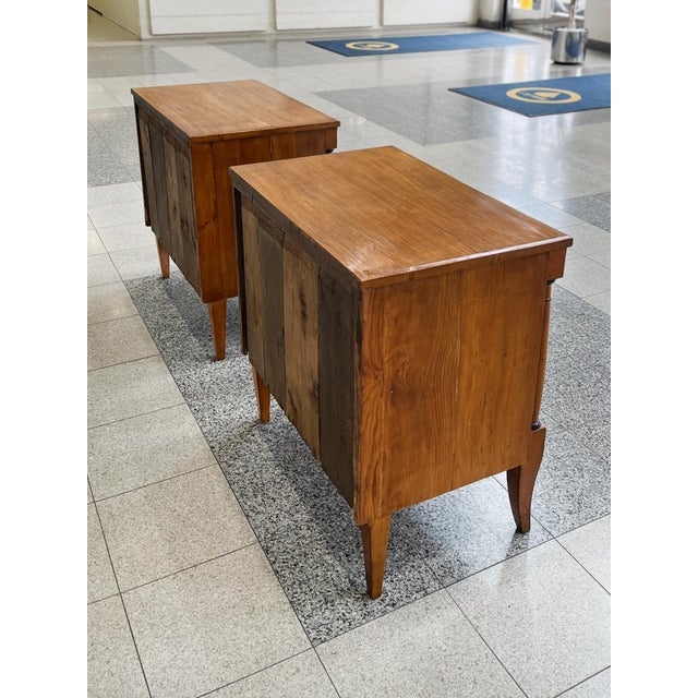 Burnt Orange 19th Century Biedermeier Elm Chests of Drawers - A Pair For Sale - Image 8 of 17