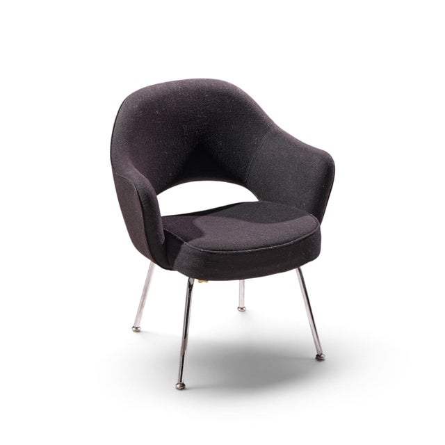 Eero Saarinen for Knoll Mid Century Executive Dining Chair For Sale - Image 9 of 10