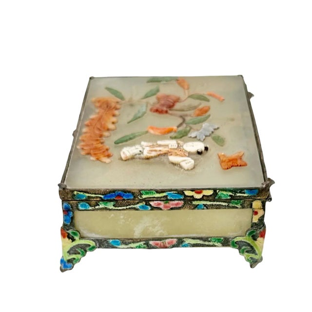 1900 - 1909 Early 1900s Chinese Jade Box Semi Precious Stones For Sale - Image 5 of 8