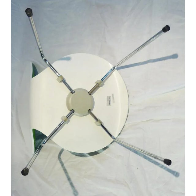 Fritz Hansen Model 3107 Chair by Arne Jacobsen for Fritz Hansen For Sale - Image 4 of 6