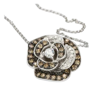 14k White Gold Floral Pendant Necklace With 0.15ct Diamond