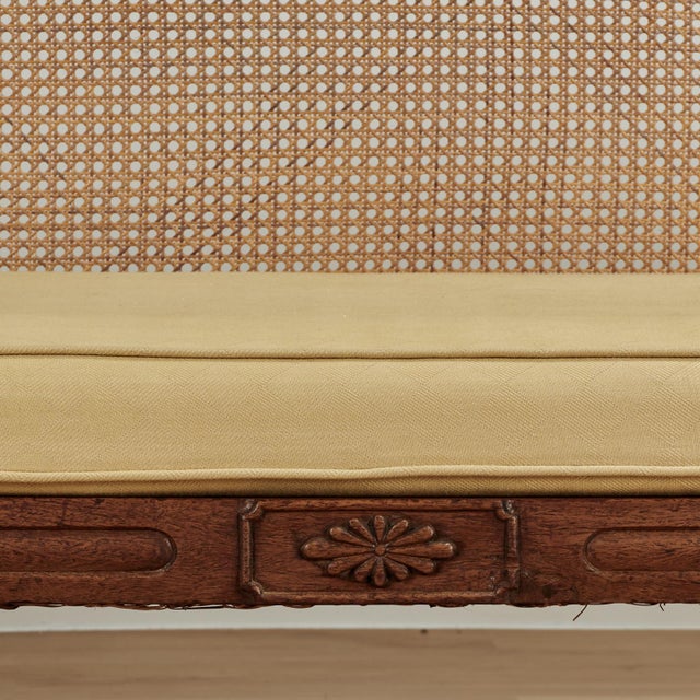 Antique Anglo Indian Caned and Carved Settee For Sale - Image 11 of 15