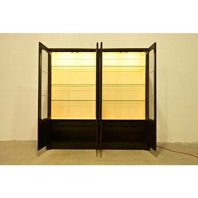 Baker Furniture French Regency Louis XVI Carved Walnut and Parcel Gilt Lighted Breakfront Bookcase Cabinet, Circa 1960s For Sale - Image 10 of 14