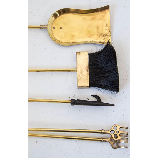 French Brass Horse Head Fireplace Tool Set Equestrian Hollywood Regency Style For Sale - Image 11 of 13