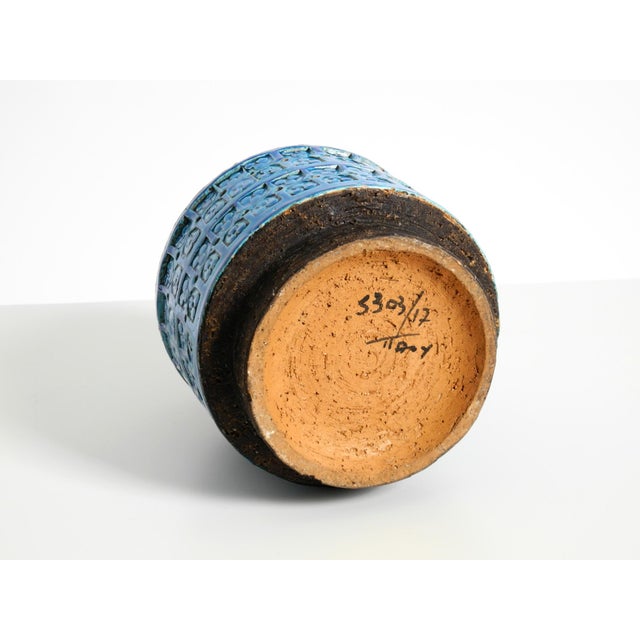 Rimini Blue Ceramic Vase by Aldo Londi for Bitossi, Italy, 1960s For Sale - Image 14 of 15