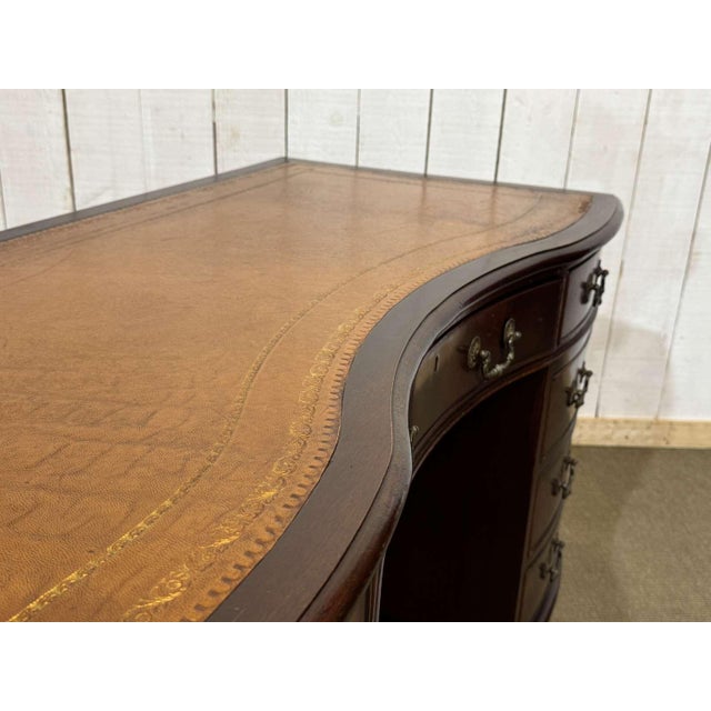 Brown English Mahogany Desk with Drawers and Leather Top, 1950s For Sale - Image 8 of 16