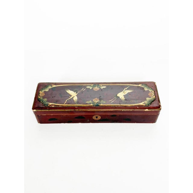 19th Century Japanese Lacquered Box with Bird Decoration, Japan For Sale - Image 3 of 18