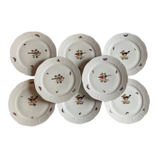 Herend Porcelain Dinner Plates Decorated With Birds, Butterflies and Insects With Basketweave Rim - Set of 8 For Sale