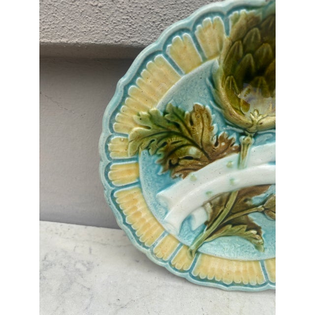 French Country French Majolica Asparagus Plate Salins, Circa 1890 For Sale - Image 3 of 4