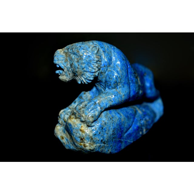 Mid 20th Century Natural Lapis Tiger Statue With Golden Pyrite Paperweight For Sale - Image 5 of 11