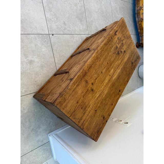 Farmhouse Storage Chest in Wood For Sale - Image 10 of 13