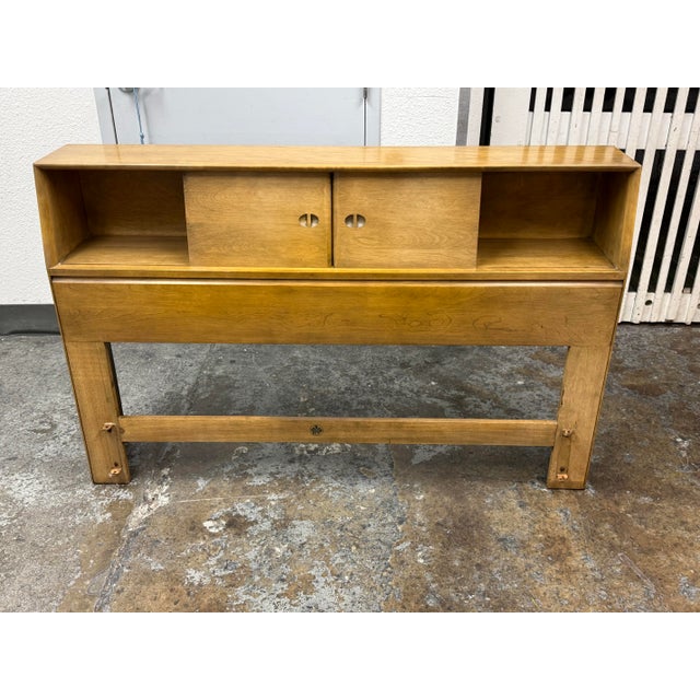 Heywood-Wakefield Full Size Heywood Wakefield Bookcase Headboard, Vintage For Sale - Image 4 of 12