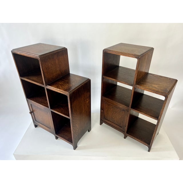 English Art Deco Modernist Bookcase in Oak, 1920s For Sale - Image 16 of 18