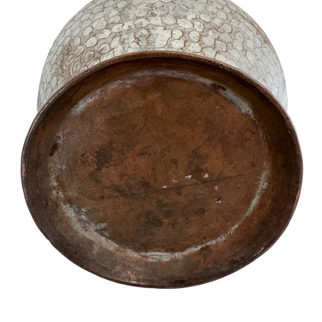 19th-Century South Indian Hand-Hammered Copper Water Vessel With Chased Rim For Sale - Image 9 of 16